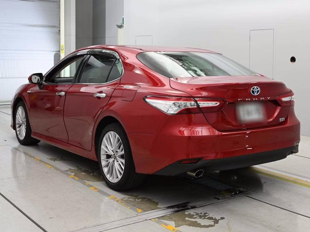 TOYOTA CAMRY