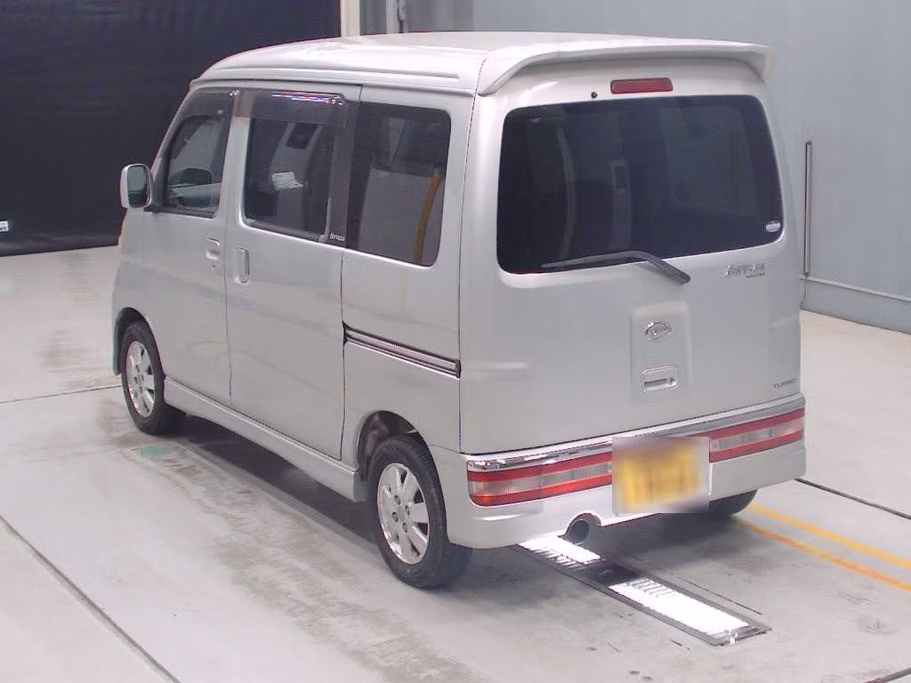 DAIHATSU ATRAI