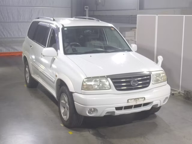 SUZUKI GRAND ESCUDO