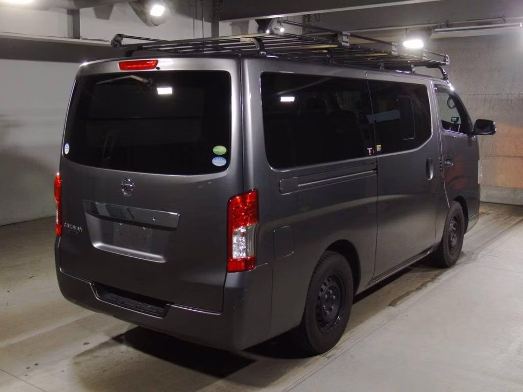 NISSAN NV350 CARAVAN