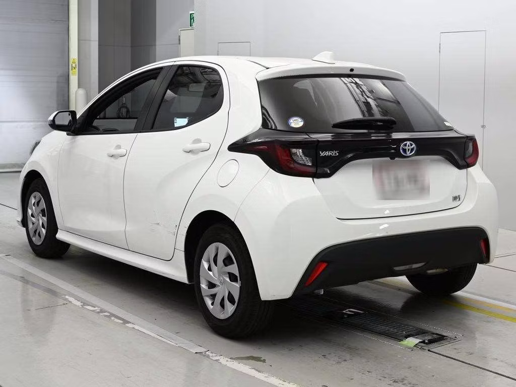 TOYOTA YARIS