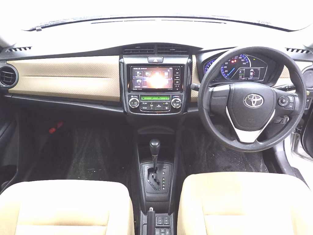 TOYOTA COROLLA AXIO
