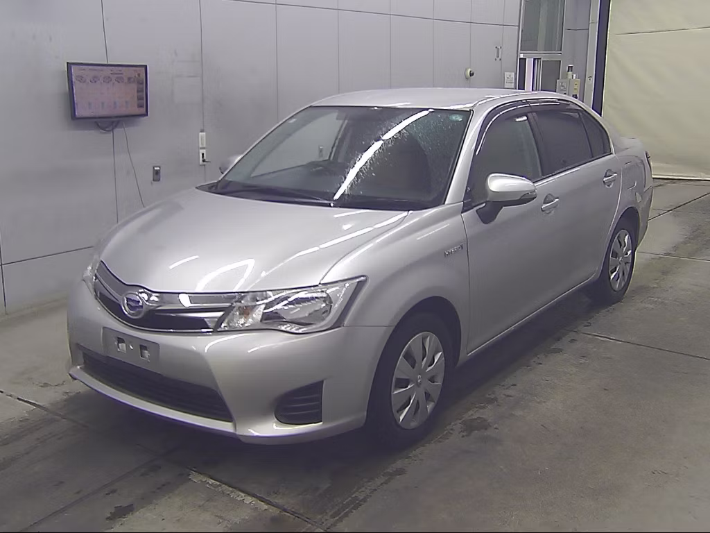 TOYOTA COROLLA AXIO
