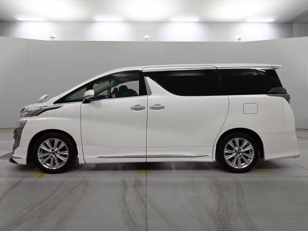 TOYOTA VELLFIRE