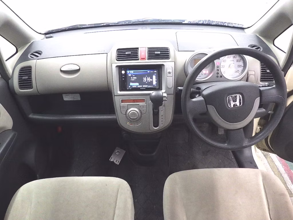 HONDA LIFE