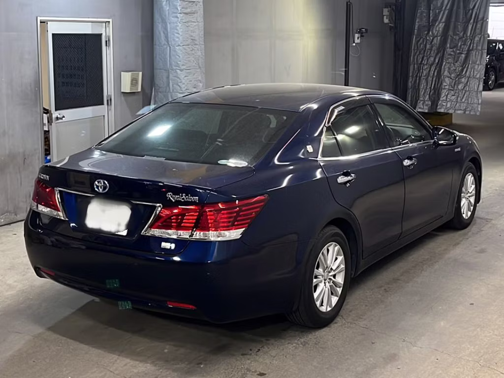 TOYOTA CROWN