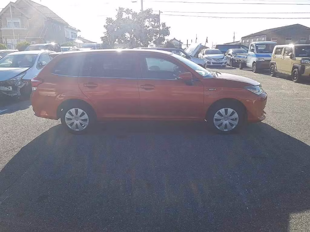 TOYOTA COROLLA FIELDER