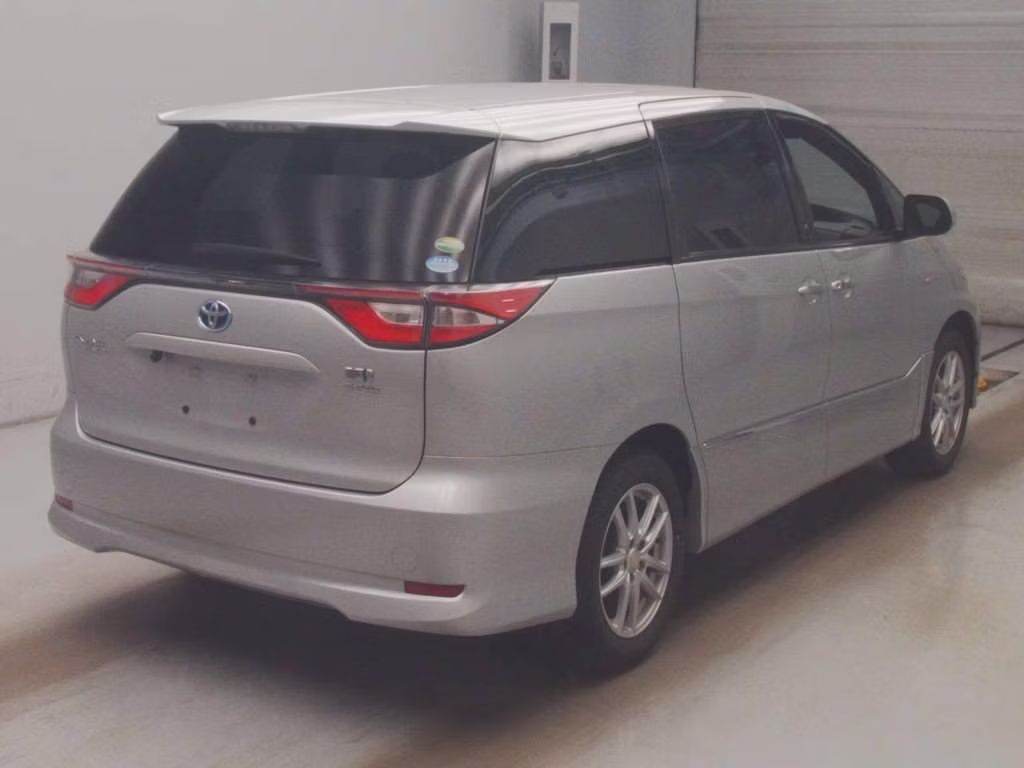 TOYOTA ESTIMA