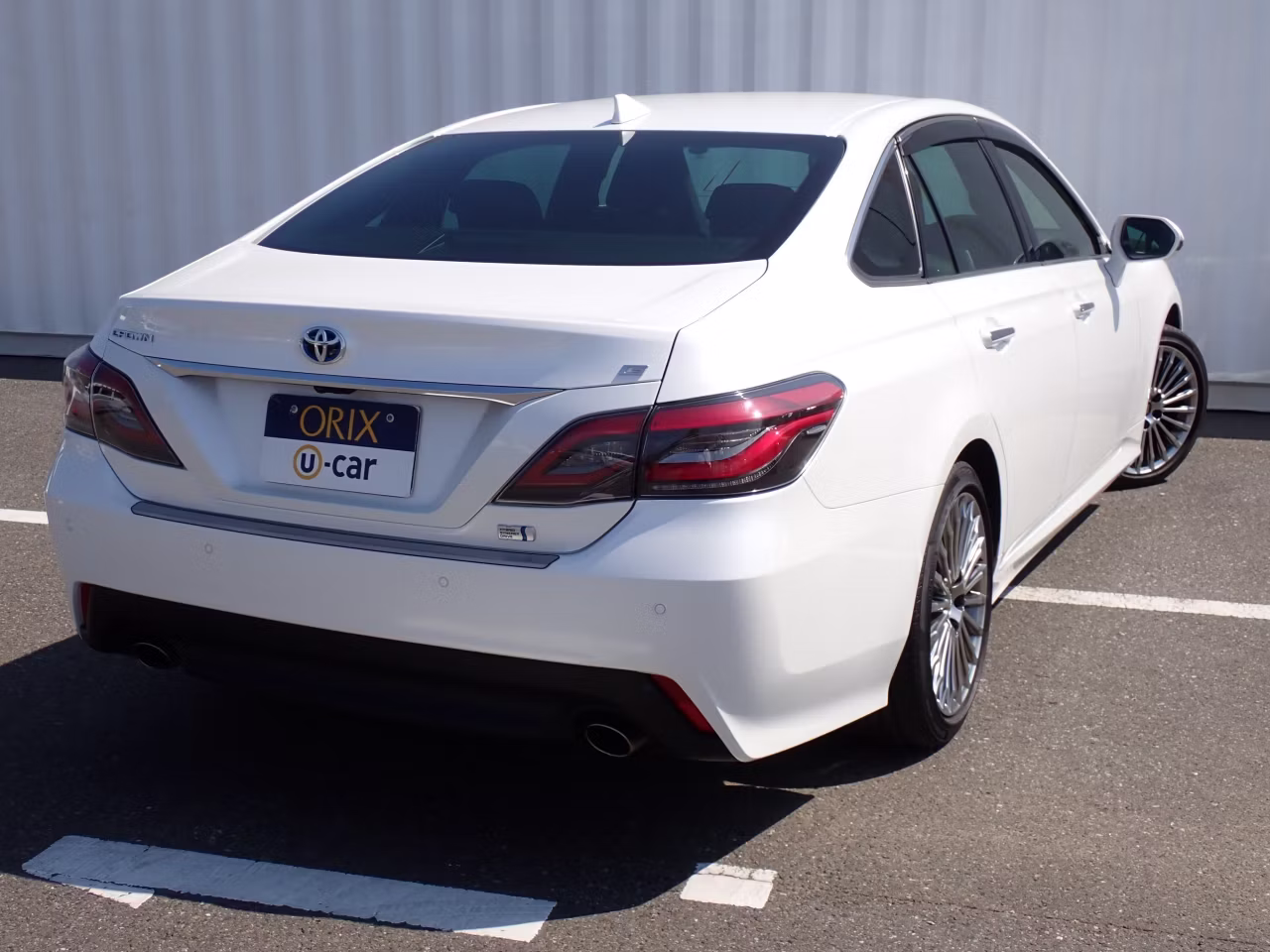 TOYOTA CROWN