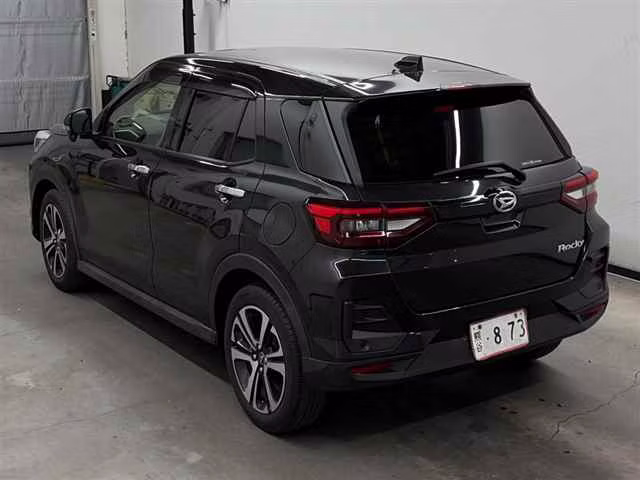 DAIHATSU ROCKY