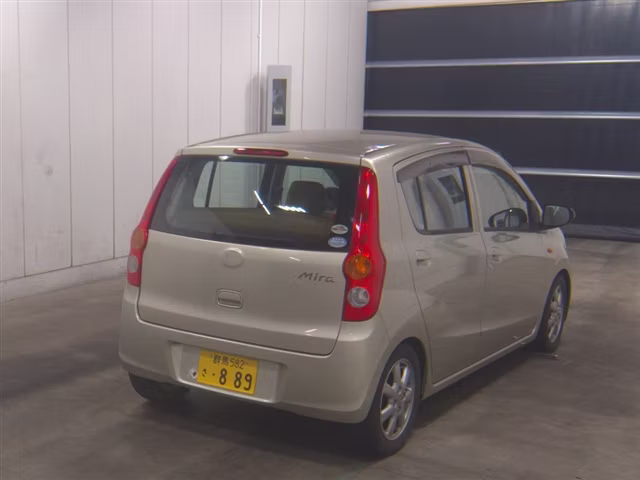 DAIHATSU MIRA
