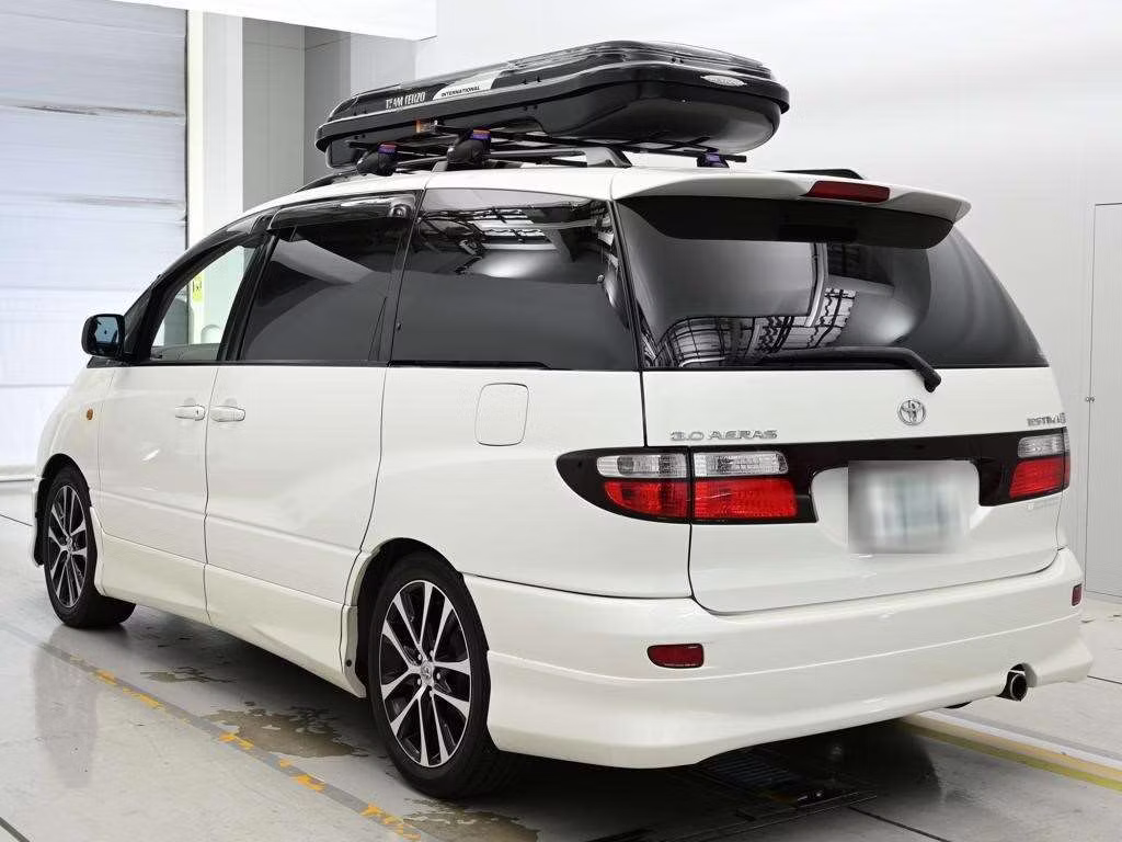 TOYOTA ESTIMA