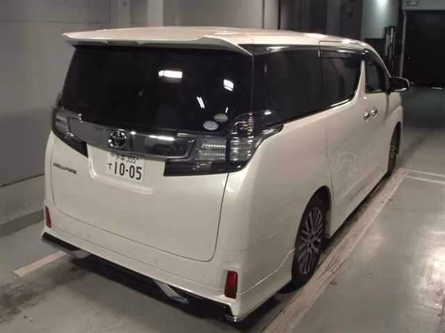 TOYOTA VELLFIRE