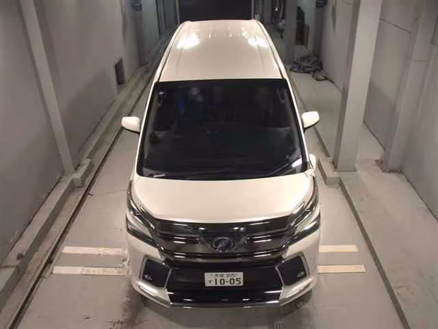 TOYOTA VELLFIRE