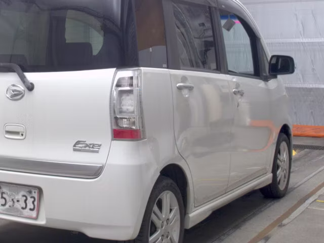 DAIHATSU TANTO EXE