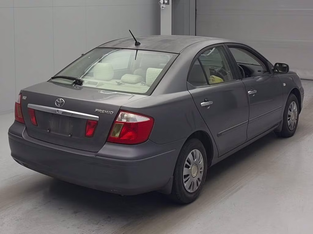 TOYOTA PREMIO