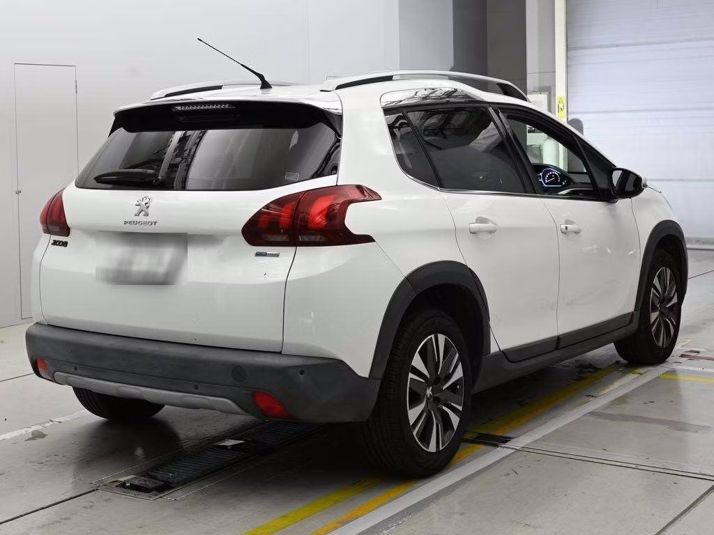 PEUGEOT 2008