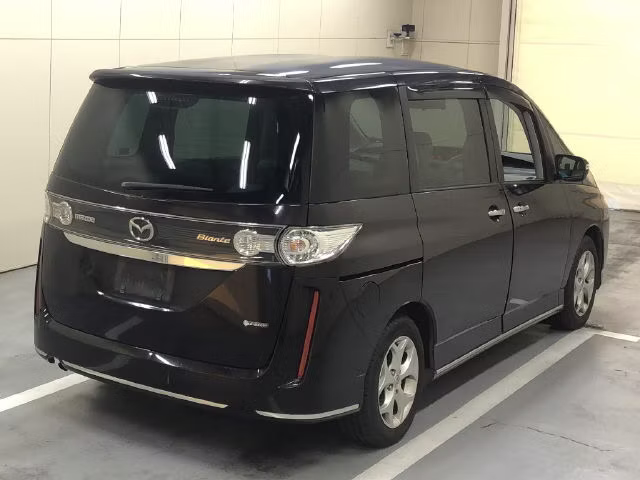 MAZDA BIANTE