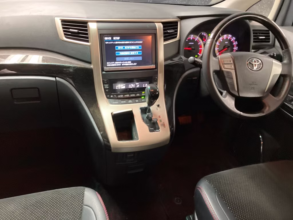 TOYOTA VELLFIRE