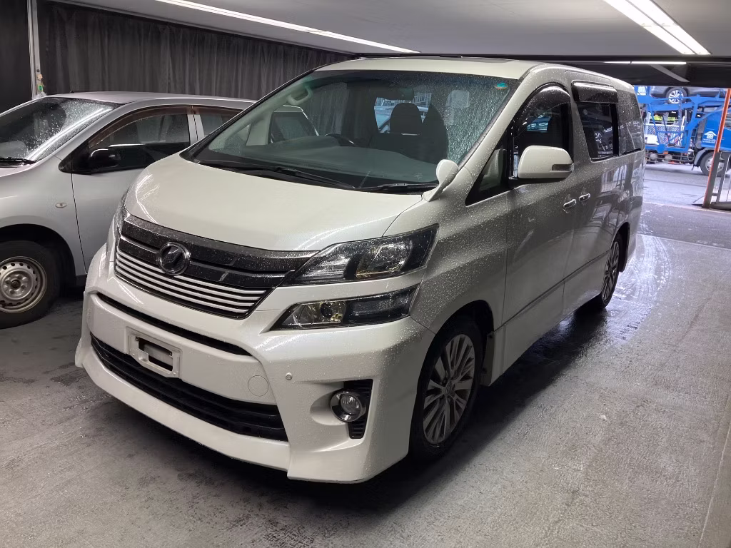TOYOTA VELLFIRE