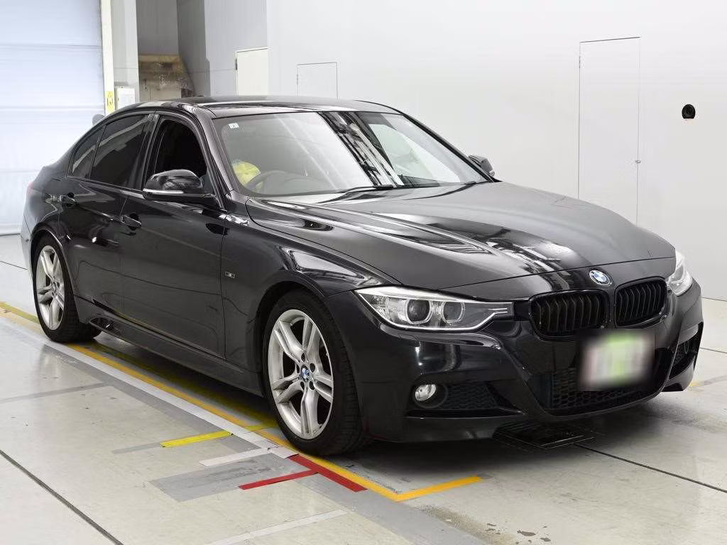 BMW 3-SERIES