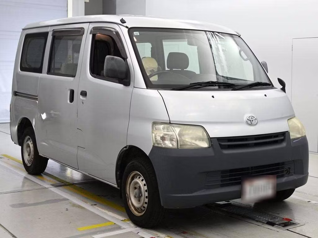TOYOTA LITE ACE