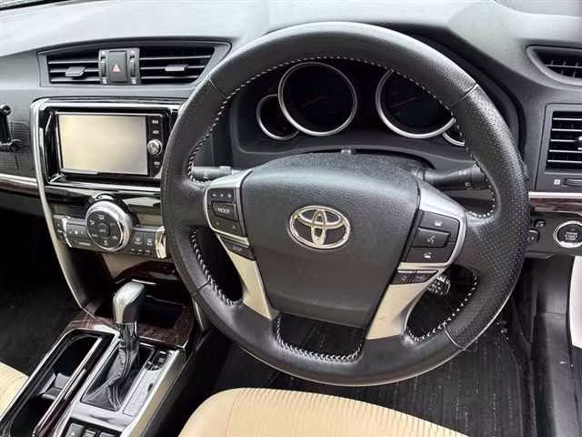 TOYOTA MARK X