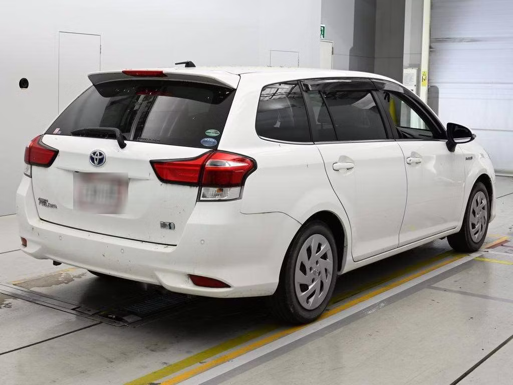 TOYOTA COROLLA FIELDER