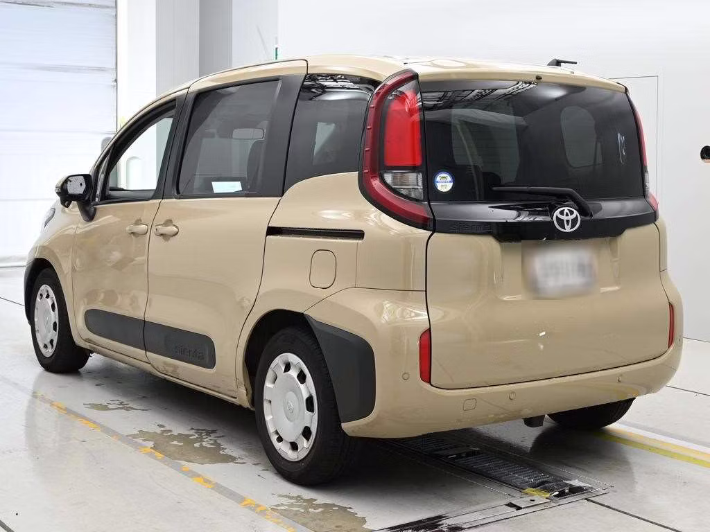 TOYOTA SIENTA