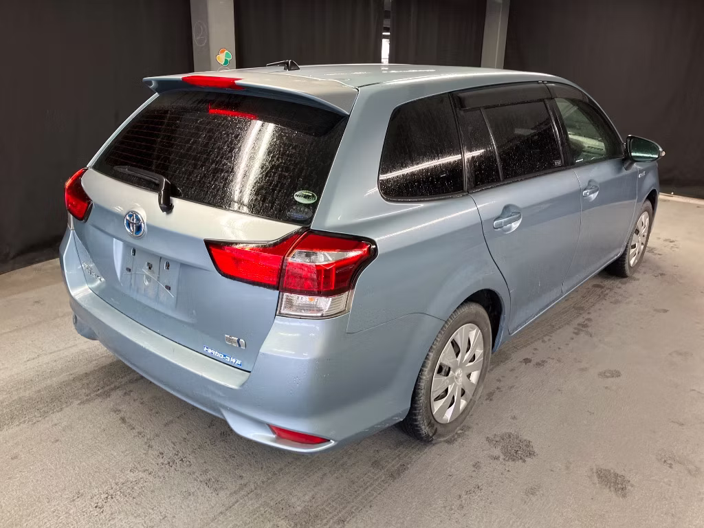TOYOTA COROLLA FIELDER