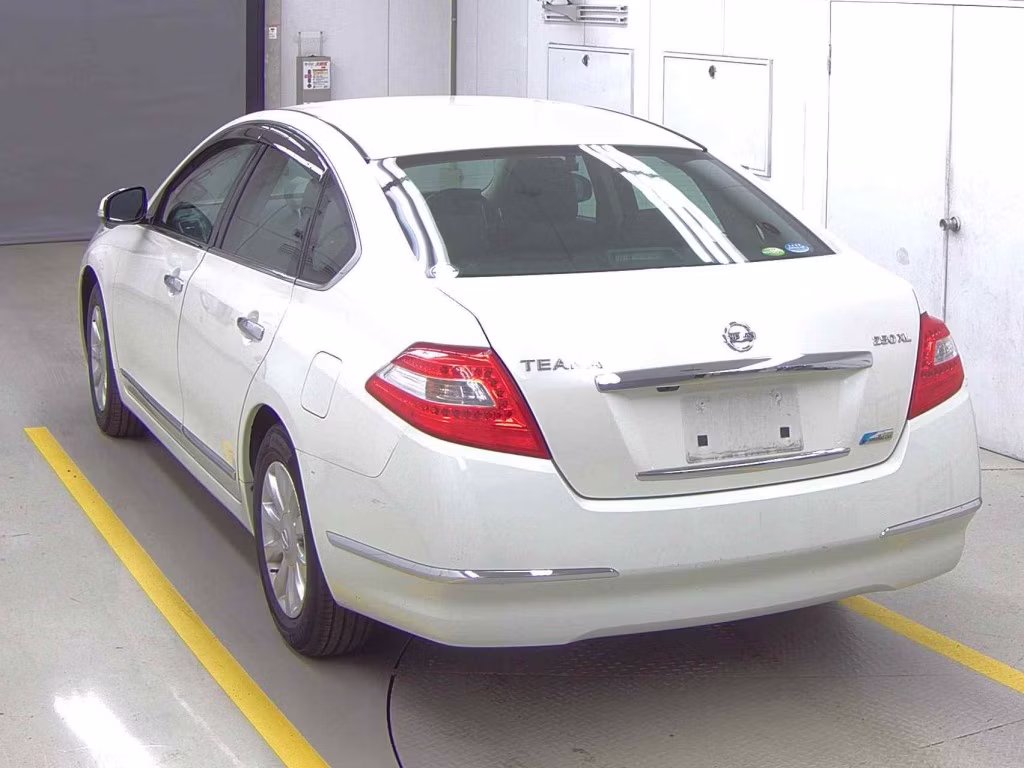 NISSAN TEANA