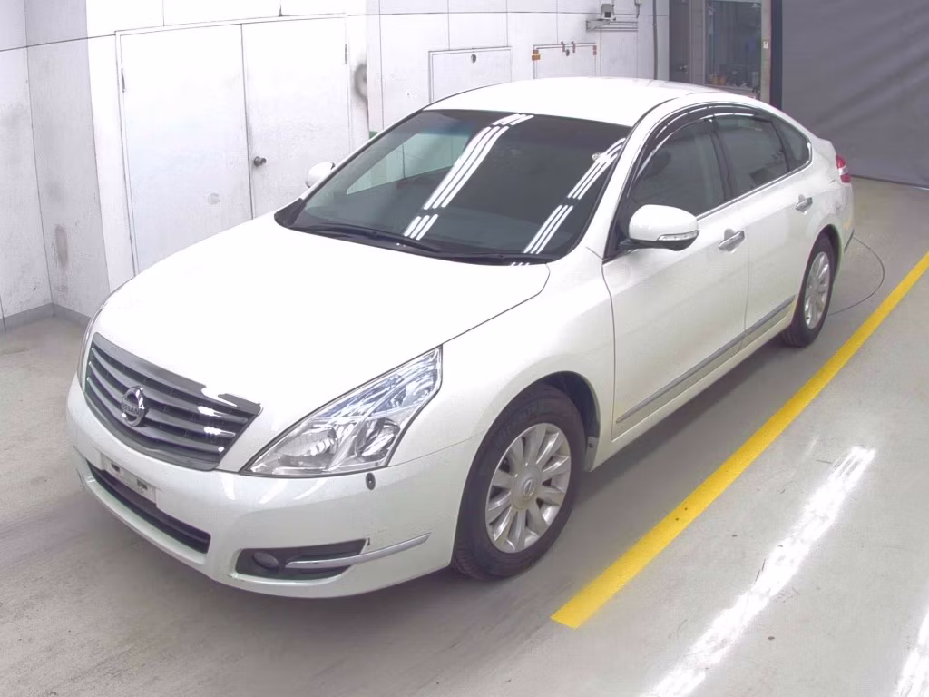 NISSAN TEANA