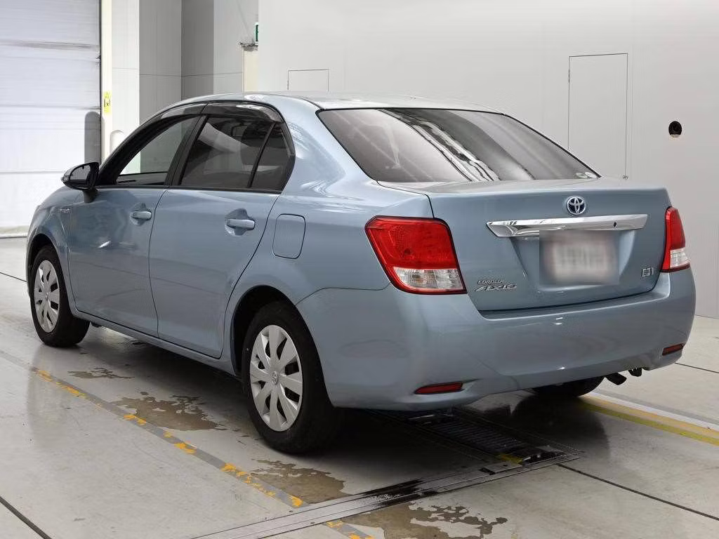 TOYOTA COROLLA AXIO