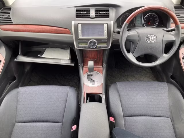 TOYOTA ALLION