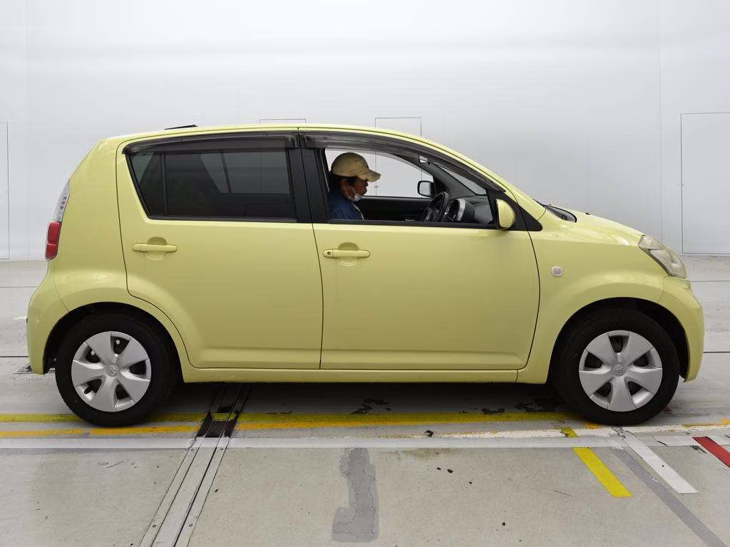 TOYOTA PASSO