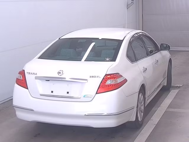 NISSAN TEANA