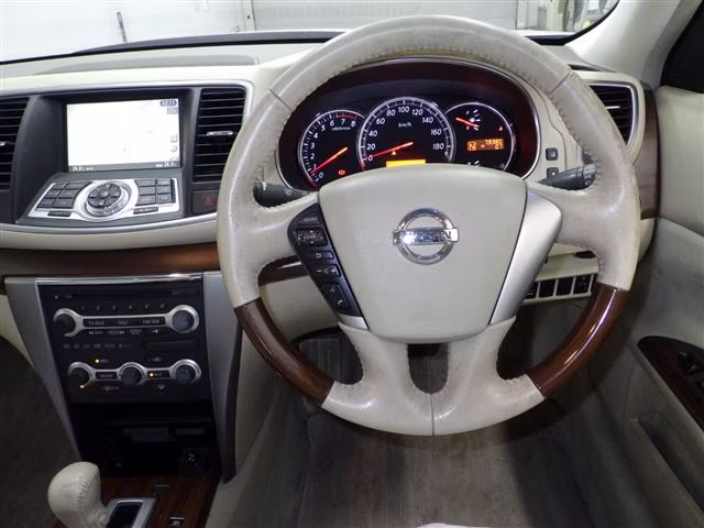 NISSAN TEANA