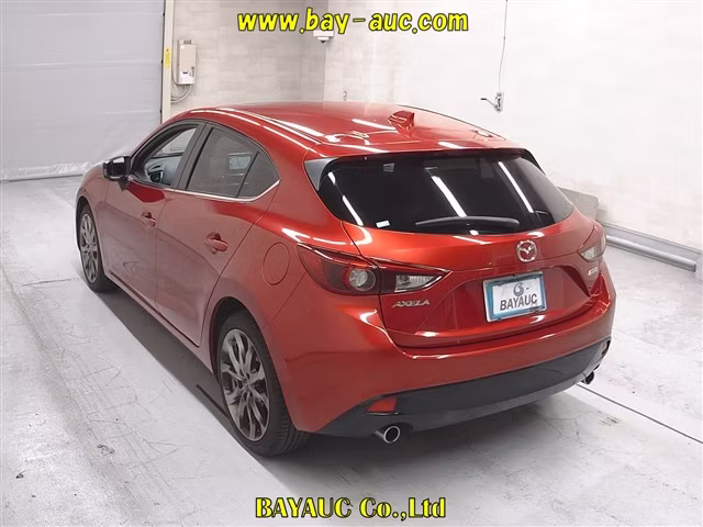 MAZDA AXELA