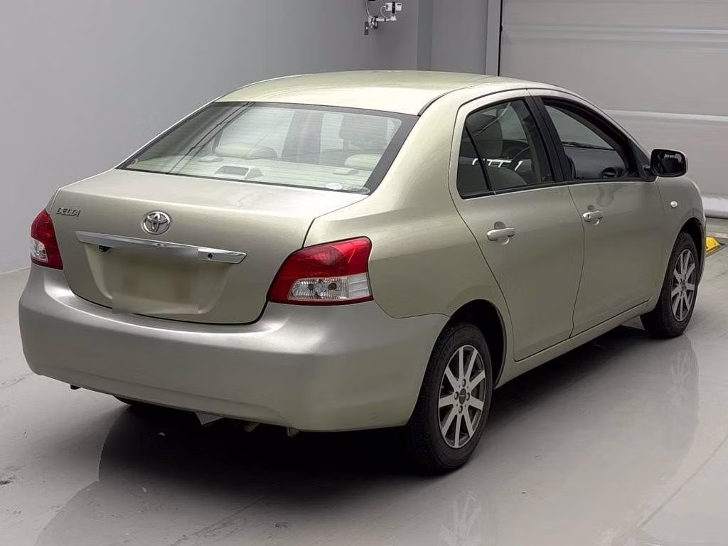 TOYOTA BELTA