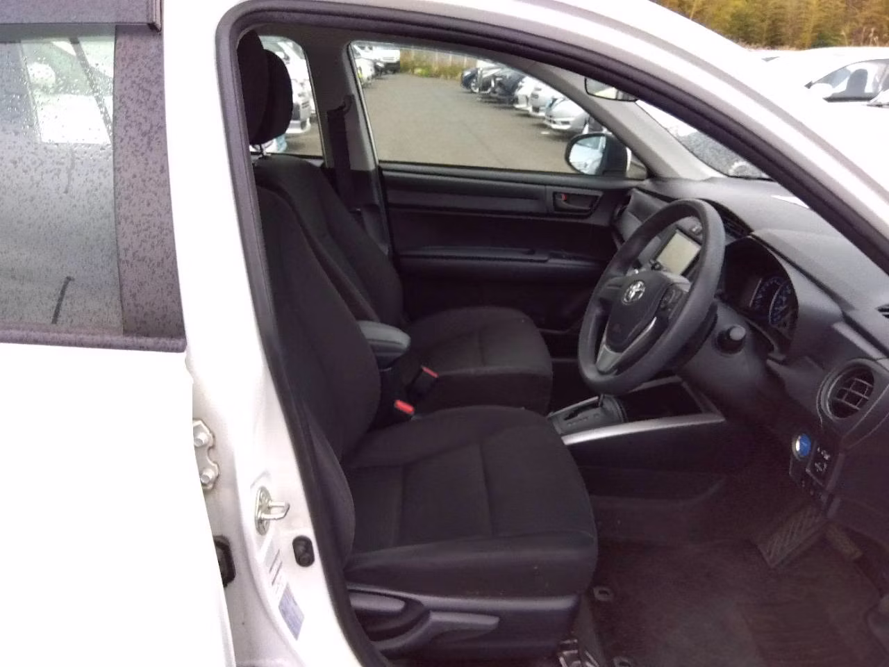 TOYOTA COROLLA FIELDER