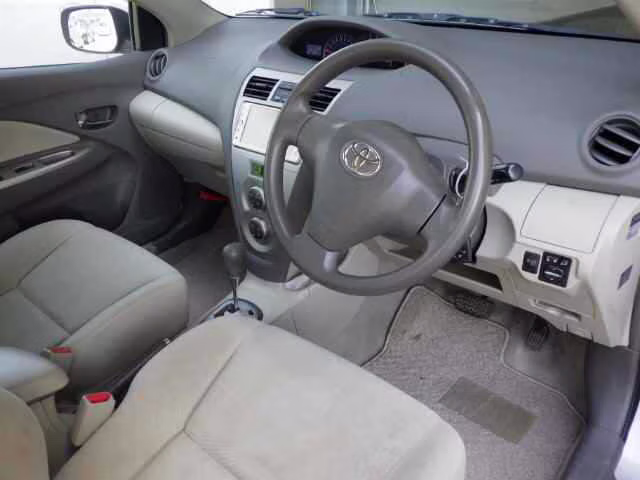 TOYOTA BELTA