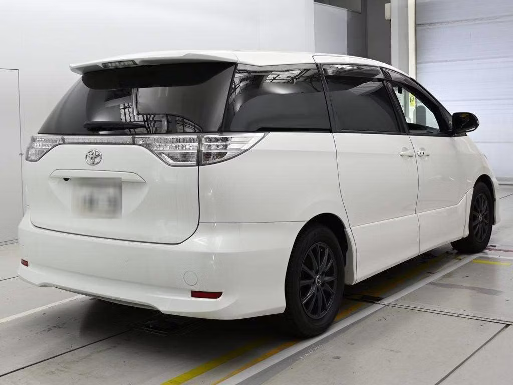 TOYOTA ESTIMA