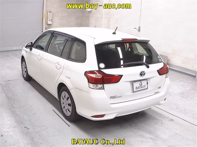 TOYOTA COROLLA FIELDER