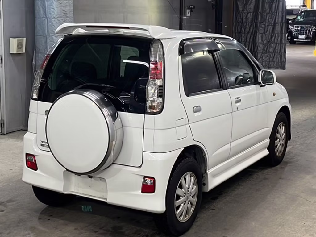 DAIHATSU TERIOS KID
