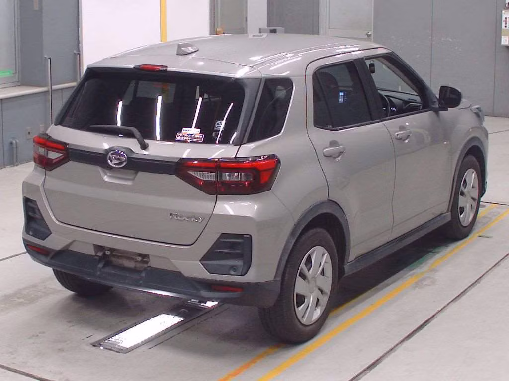 DAIHATSU ROCKY
