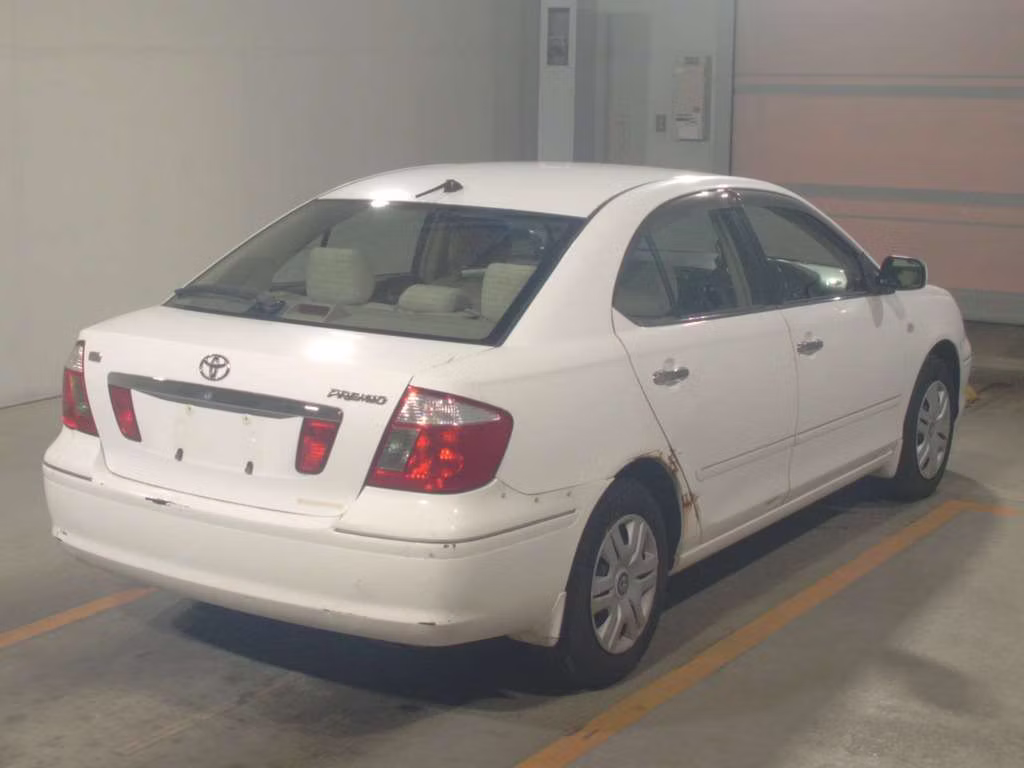 TOYOTA PREMIO