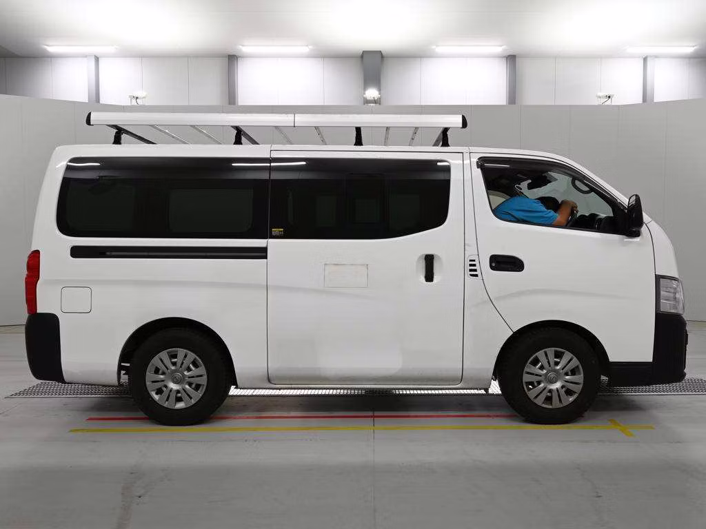 NISSAN CARAVAN
