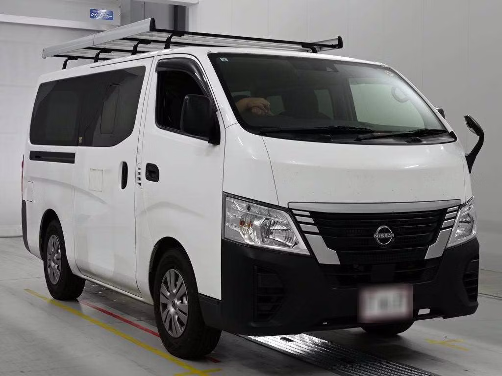 NISSAN CARAVAN