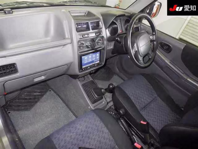 MITSUBISHI PAJERO MINI