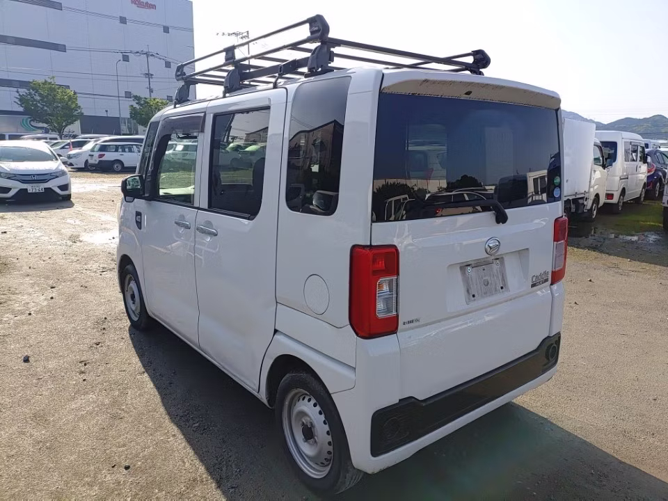 DAIHATSU HIJET CADDIE